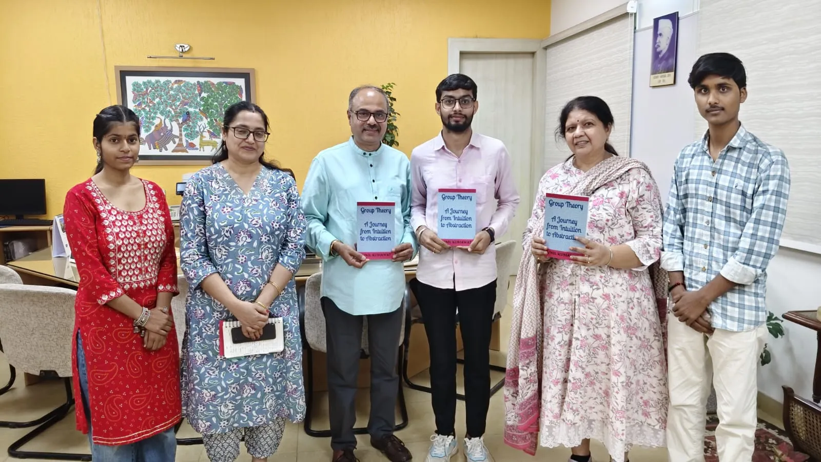 बीकानेर के सुनील कुमावत की गणितीय पुस्तक 'ग्रुप थ्योरी' का दिल्ली विश्वविद्यालय में भव्य विमोचन