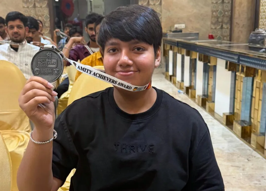 बीकानेर में 12वीं के विद्यार्थियों को किया गया सम्मानित, दी गई करियर गाइडेंस