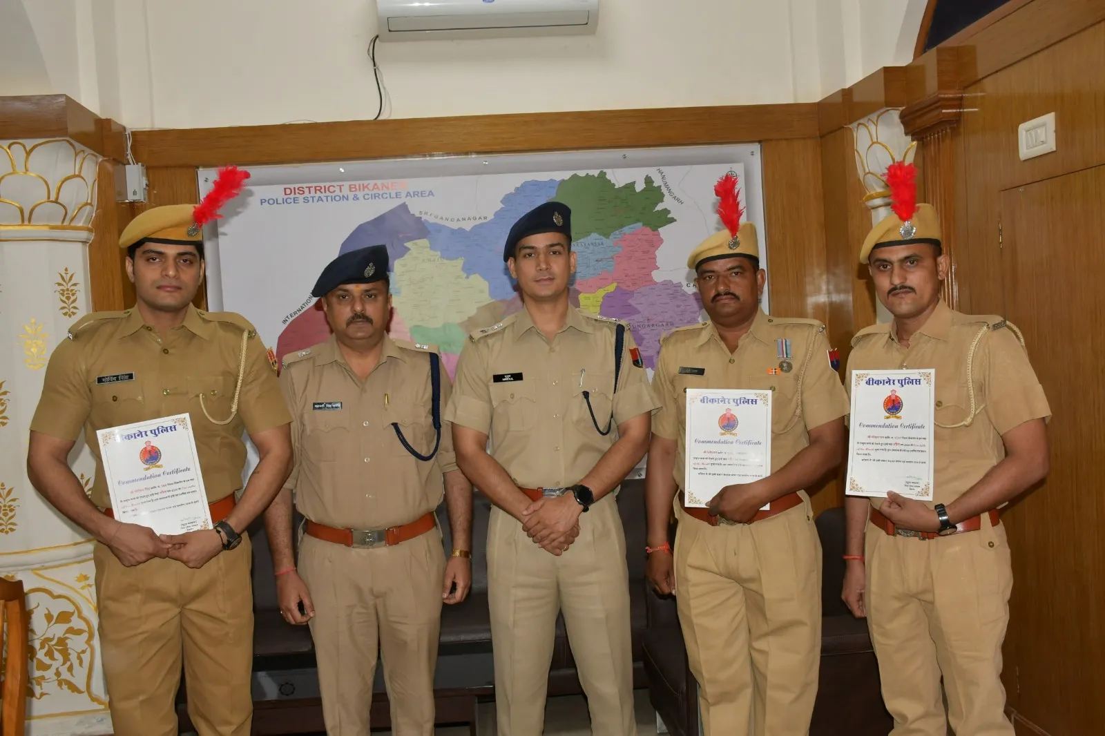 बीकानेर पुलिस के तीन कांस्टेबल को बेहतरीन काम करने का मिला इनाम