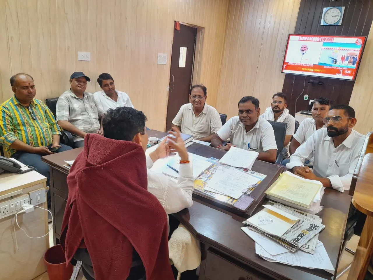 ड्राइविंग टेस्ट ट्रैक की खामियां दूर करने, VLTD के अभाव में रुके नेशनल परमिट शुरू कराने एवं बार रूम के लिए भूमि आवंटन की मांग