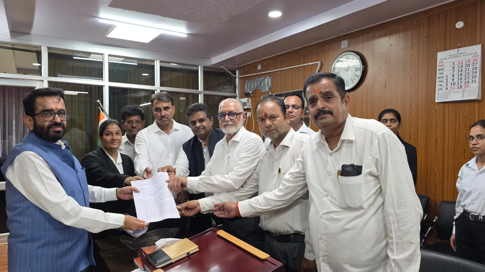 बीकानेर में उच्च न्यायालय की स्थायी खंडपीठ की मांग को लेकर अधिवक्ताओं का प्रतिनिधिमंडल सक्रिय