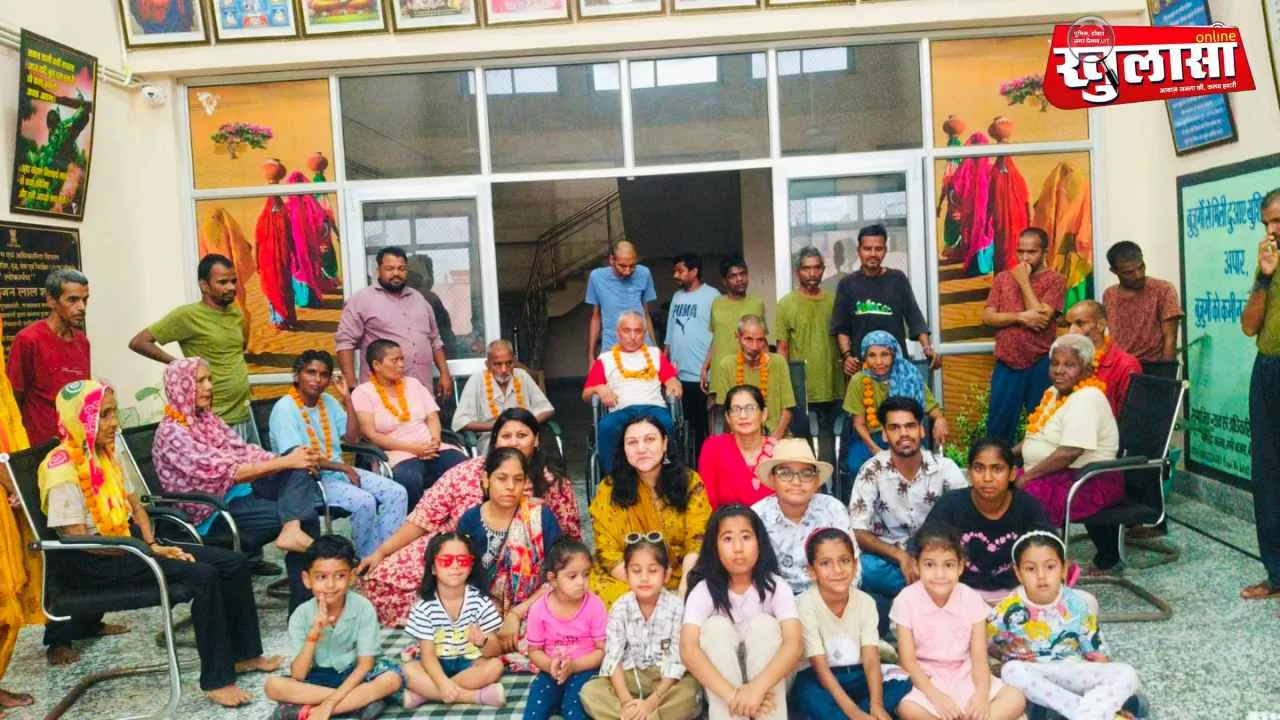 बुजुर्ग हमारे अनुभव, संस्कार और संस्कृति के जीवंत स्रोत -डॉ. गुप्ता |