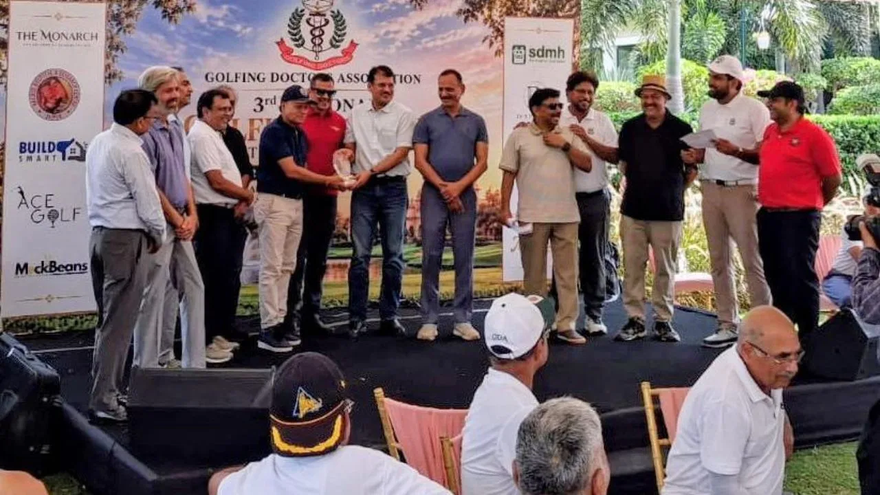 बीकानेर के डॉ. शशिकांत अग्रवाल बने डॉक्टर्स नेशनल गोल्फ टूर्नामेंट में विजेता