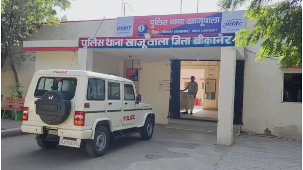 ओवरटेक करते समय तीन वाहन आपस में टकराए, चालक को आई गंभीर चोटे